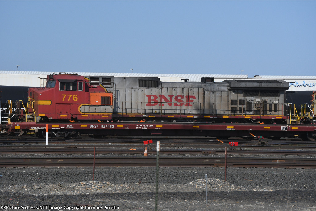 BNSF 776